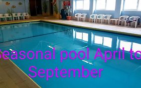 35 Gower Holiday Village With Seasonal Pool